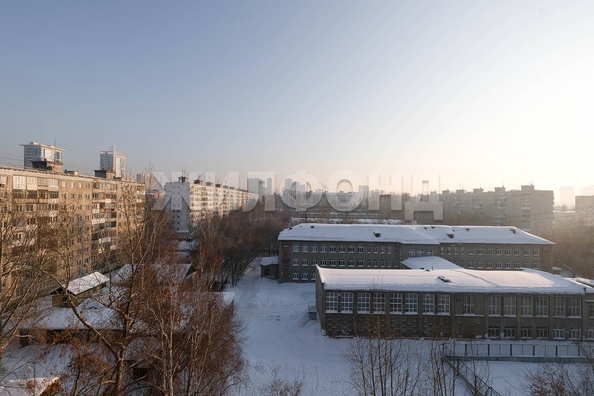 
   Продам 2-комнатную, 45.6 м², Кропоткина ул, 119/1

. Фото 15.