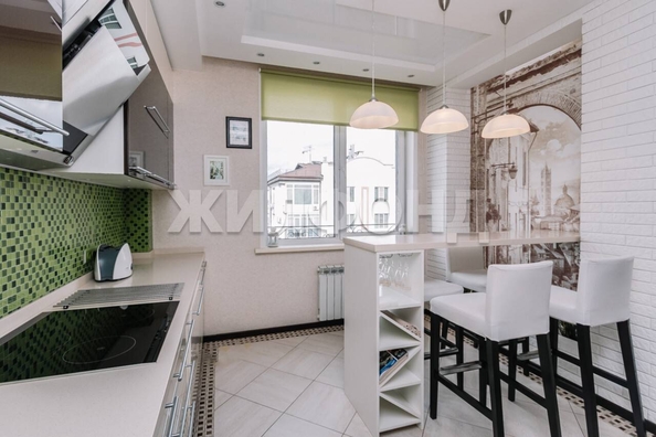 
   Продам 3-комнатную, 119 м², , 31

. Фото 6.