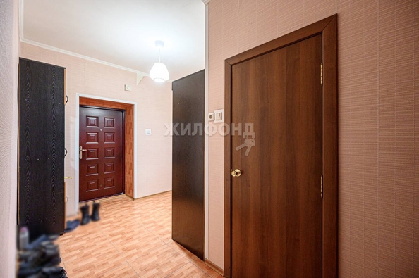 
   Продам 4-комнатную, 105.6 м², Невельского ул, 57/1

. Фото 24.