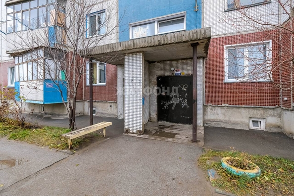 
   Продам 1-комнатную, 38 м², Микрорайон тер, 31

. Фото 31.