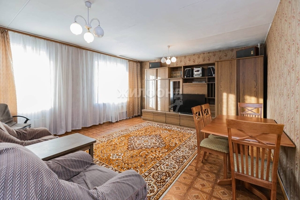 
   Продам 3-комнатную, 91.7 м², Немировича-Данченко ул, 120/5

. Фото 1.