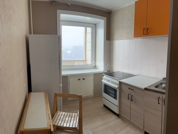 
  Сдам в аренду 1-комнатную квартиру, 34 м², Новосибирск

. Фото 12.