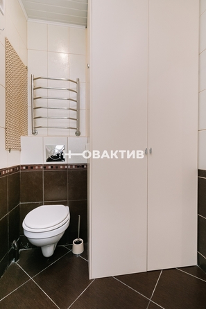 
   Продам 2-комнатную, 55.4 м², Объединения ул, 24

. Фото 13.