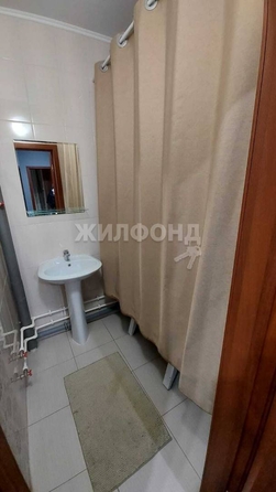 
   Продам 2-комнатную, 52.7 м², Гребенщикова ул, 1

. Фото 25.