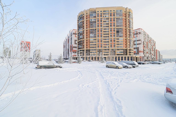 
   Продам 3-комнатную, 83 м², Каспийская (Приозёрный мкр.) ул, 1

. Фото 31.