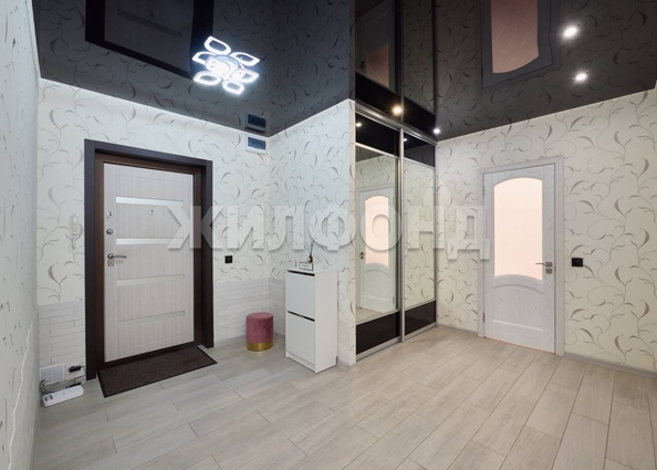 
  Продается 3-комн. квартира, 71.6 м², Танковая ул, д. 32
. Фото 4.