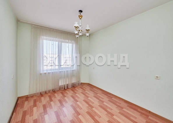 
   Продам 3-комнатную, 73 м², Тюленина ул, 14

. Фото 12.