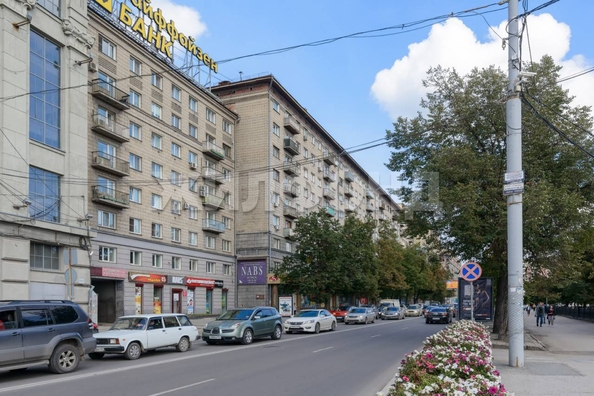 
  Продается 3-комн. квартира, 68.1 м², Орджоникидзе ул, д. 27
. Фото 3.