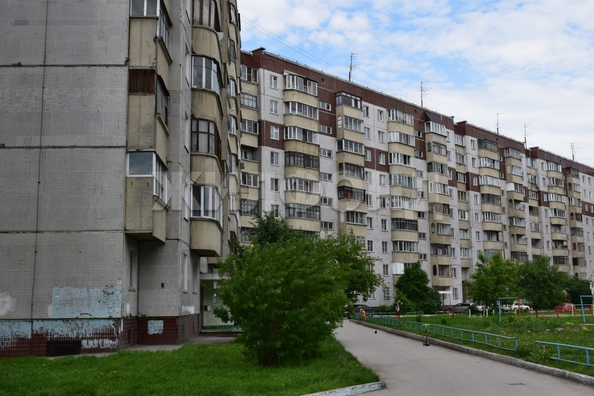 
   Продам 4-комнатную, 78.2 м², Связистов ул, 113

. Фото 29.