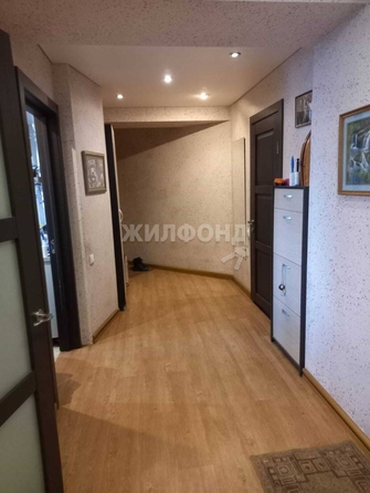 
   Продам 5-комнатную, 158.6 м², Сиреневая ул, 35

. Фото 11.