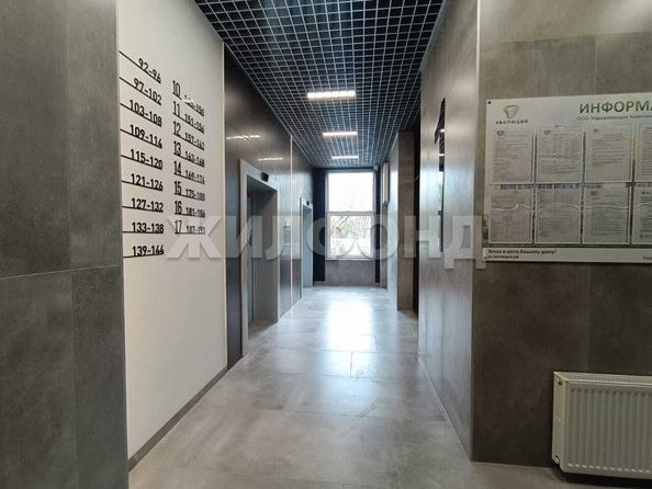 
   Продам 1-комнатную, 43.1 м², Аэропорт ул, 49

. Фото 24.