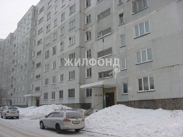 
   Продам 1-комнатную, 33.5 м², Объединения ул, 23

. Фото 16.