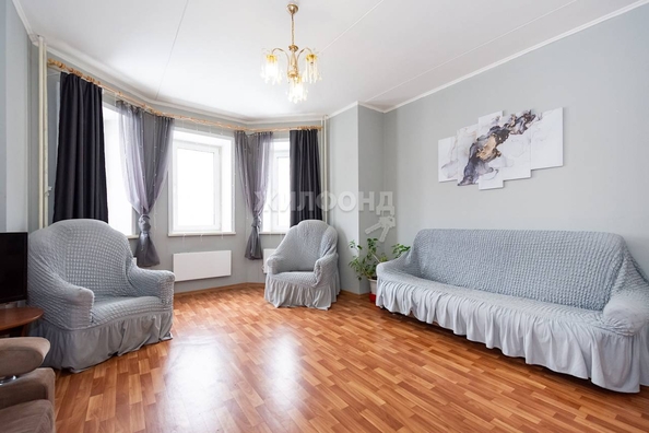 
   Продам 1-комнатную, 48 м², Тюленина ул, 19

. Фото 2.