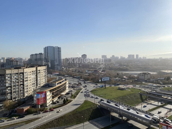 
   Продам 2-комнатную, 70.3 м², Ипподромская ул, 19

. Фото 21.