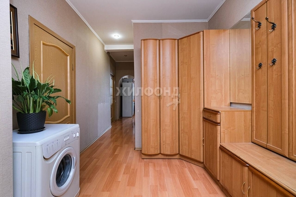 
   Продам 3-комнатную, 89.2 м², Мира ул, 20

. Фото 14.