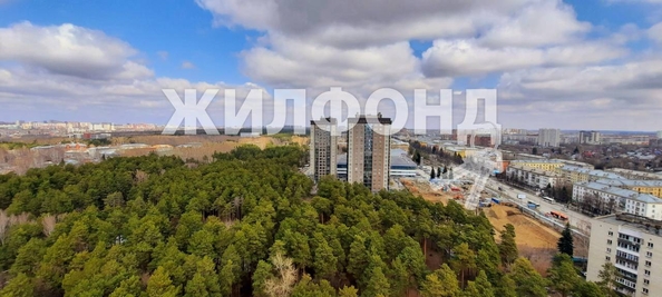 
   Продам 4-комнатную, 149.9 м², Богдана Хмельницкого ул, 11/3

. Фото 3.