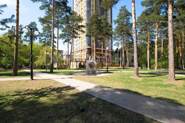 
  Продается 4-комн. квартира, 149.9 м², Богдана Хмельницкого ул, д. 11/3
. Фото 8.