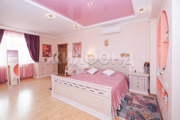 
   Продам дом, 556 м², Новосибирск

. Фото 7.