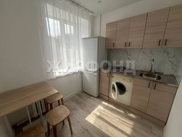 
  Продается 2-комн. квартира, 38.8 м², Титова ул, д. 16
. Фото 11.