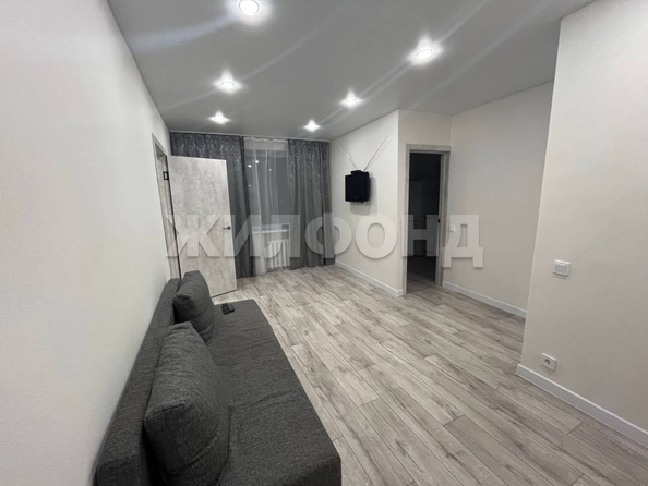 
  Продается 2-комн. квартира, 38.8 м², Титова ул, д. 16
. Фото 18.