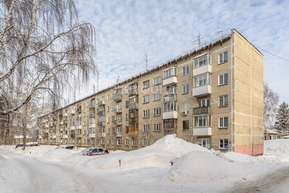 
   Продам 1-комнатную, 28.7 м², Куприна ул, 30

. Фото 4.