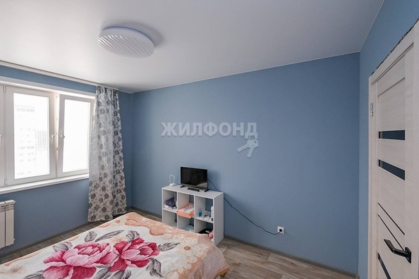 
   Продам 1-комнатную, 33.3 м², Забалуева ул, 102

. Фото 2.