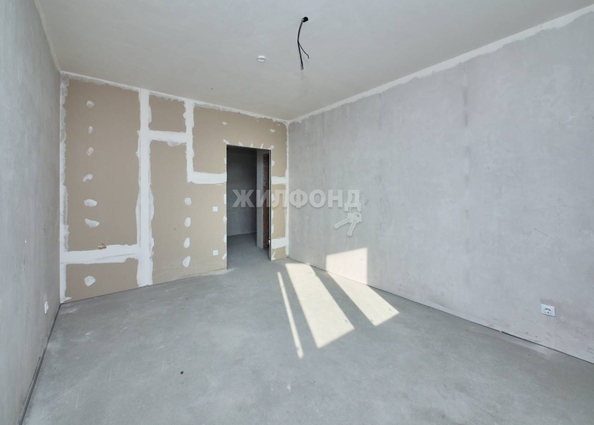 
   Продам 1-комнатную, 38.1 м², Кавалерийская ул, 3/1

. Фото 3.