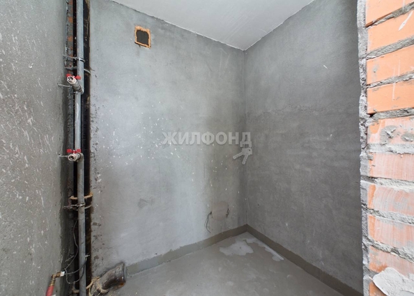 
   Продам 1-комнатную, 38.1 м², Кавалерийская ул, 3/1

. Фото 13.