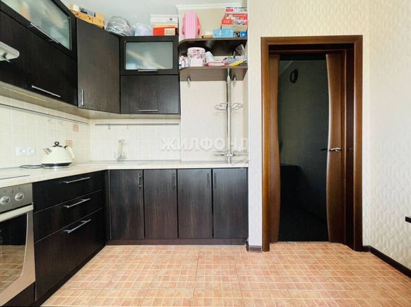 
   Продам 1-комнатную, 36 м², Адриена Лежена ул, 31

. Фото 2.