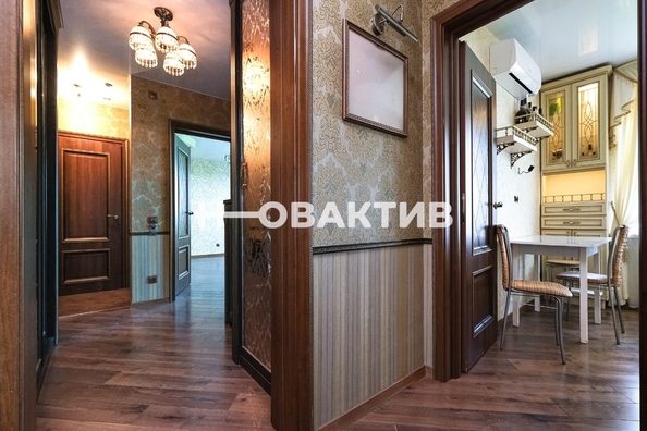 
   Продам 2-комнатную, 50 м², В. Высоцкого ул, 50/3

. Фото 11.