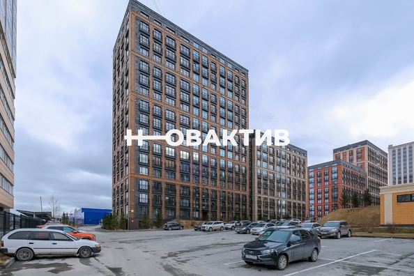 
   Продам 3-комнатную, 87.5 м², Красный пр-кт, 222/3

. Фото 32.