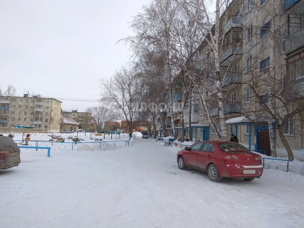 
   Продам 2-комнатную, 43.5 м², Есенина ул, 13

. Фото 19.