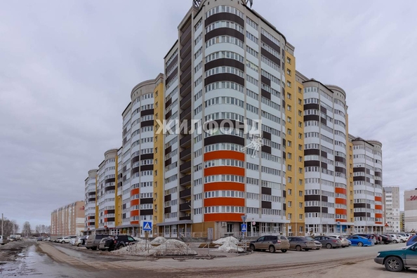 
   Продам 3-комнатную, 82.6 м², 2-й (4 мкр.) кв-л, 232

. Фото 19.