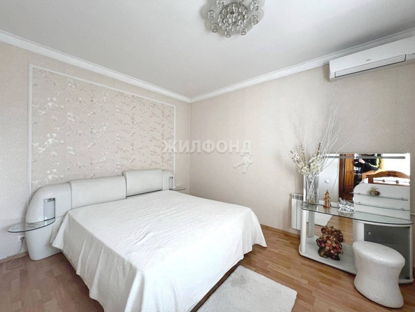 
   Продам дом, 478.8 м², Краснообск

. Фото 15.