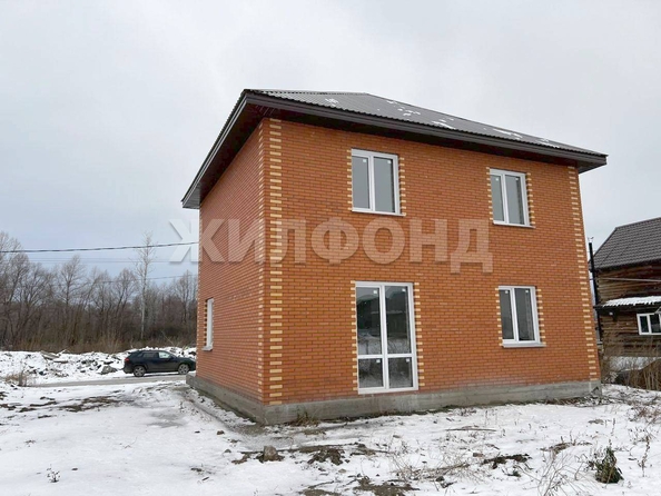 
   Продам дом, 122.5 м², Новосибирск

. Фото 4.