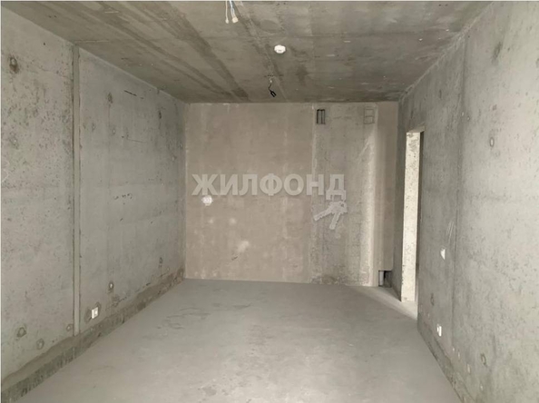 
   Продам 2-комнатную, 44 м², Забалуева ул, 96

. Фото 2.