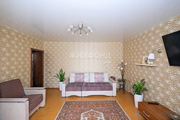 
   Продам 2-комнатную, 77.3 м², Пятницкого ул, 7

. Фото 7.