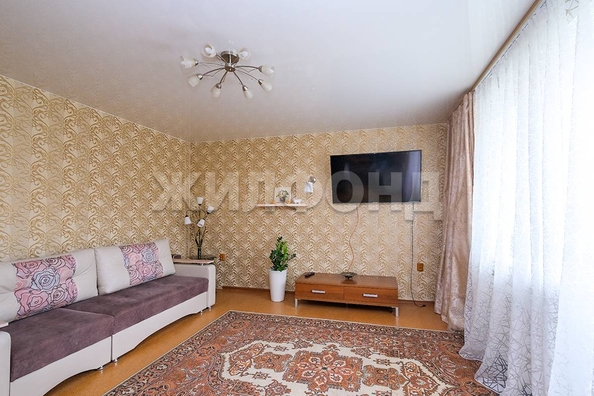 
   Продам 3-комнатную, 77.3 м², Пятницкого ул, 7

. Фото 7.