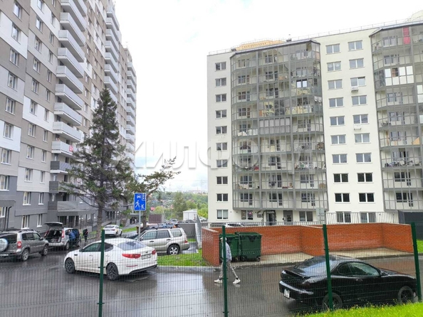 
  Продается 2-комн. квартира, 70 м², Вилюйская ул, д. 1
. Фото 6.
