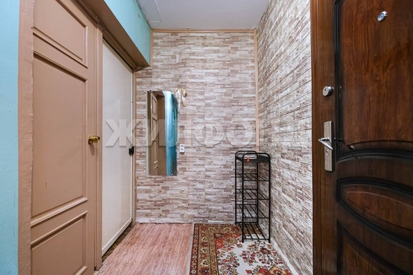 
   Продам 2-комнатную, 29.2 м², Макаренко ул, 33

. Фото 9.