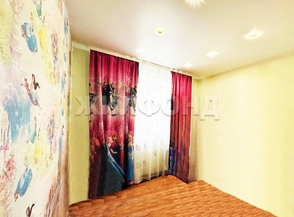 
   Продам 3-комнатную, 71.9 м², 2-й (4 мкр.) кв-л, 233

. Фото 11.