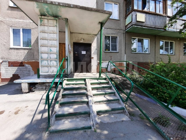 
  Продается 4-комн. квартира, 84.7 м², Троллейная ул, д. 22
. Фото 8.
