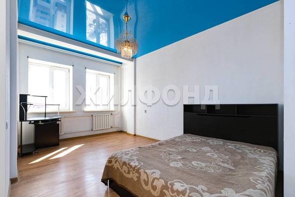 
   Продам 1-комнатную, 38.7 м², Адриена Лежена ул, 19

. Фото 4.