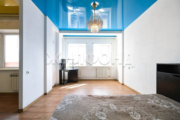 
   Продам 1-комнатную, 38.7 м², Адриена Лежена ул, 19

. Фото 5.