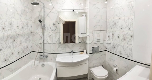 
   Продам 1-комнатную, 43 м², Шевченко ул, 11

. Фото 23.