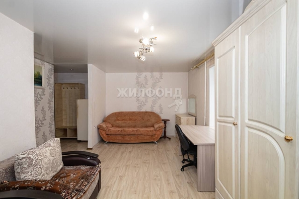 
   Продам 1-комнатную, 30.9 м², Первомайская ул, 172

. Фото 17.