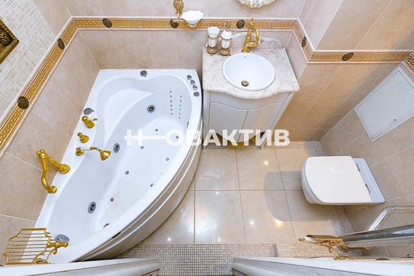 
   Продам 4-комнатную, 77.1 м², Тульская ул, 90

. Фото 35.