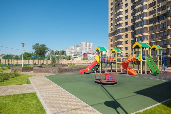 
  Продается 3-комн. квартира, 53.9 м², Кирова ул, д. 236
. Фото 9.