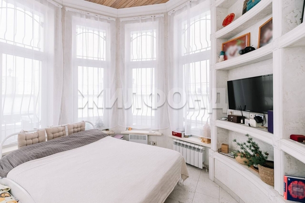 
   Продам 4-комнатную, 133.7 м², Ленинградская ул, 101/2

. Фото 33.