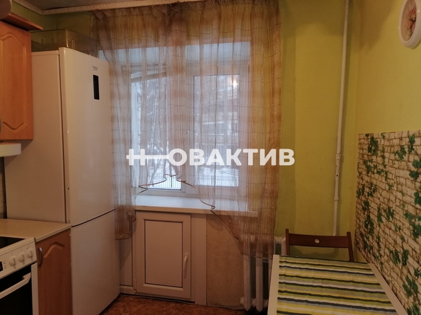 
   Продам 2-комнатную, 43.7 м², 

. Фото 2.